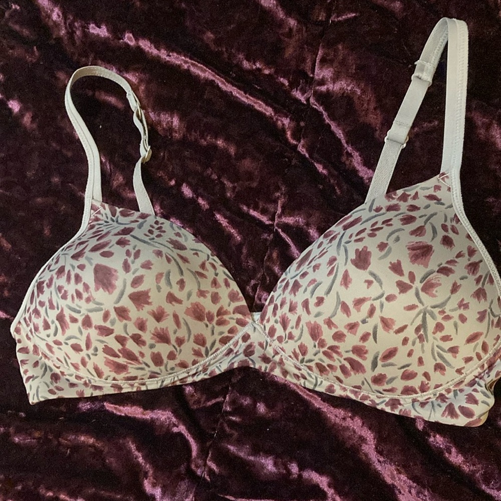 Gray/Red floral bra
